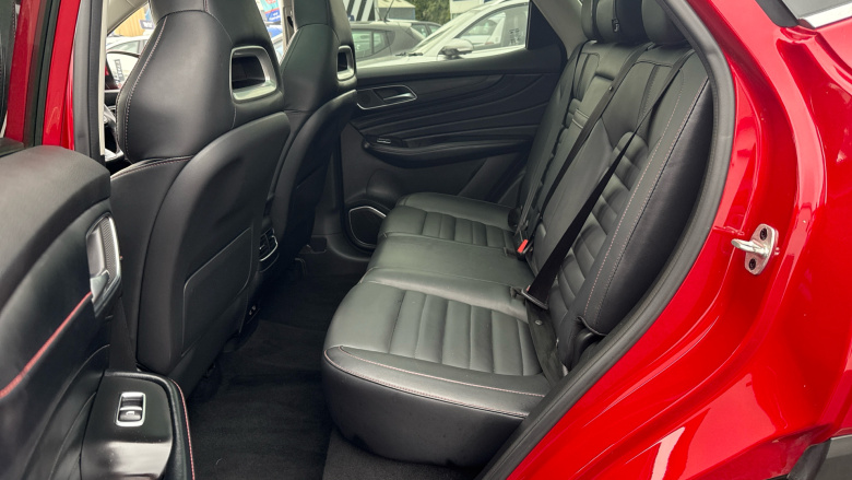 MG Hs 1.5 T-GDI Exclusive 5dr Petrol Hatchback